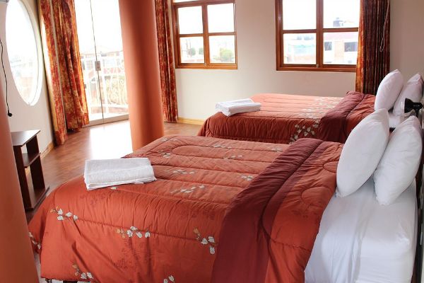 Quechuas Backpackers (Puno)